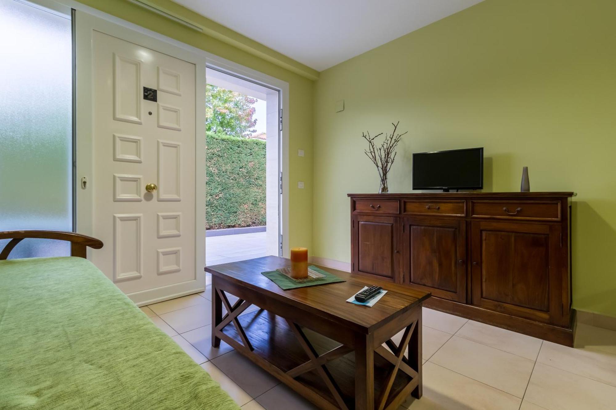 Apartamentos Silken Playa De Toro リャネス エクステリア 写真