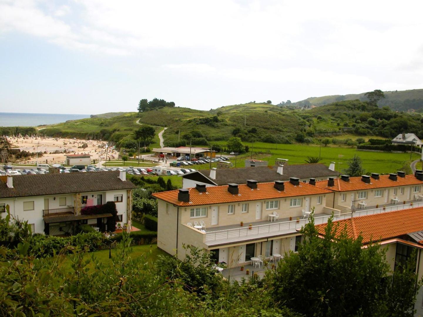 Apartamentos Silken Playa De Toro リャネス エクステリア 写真